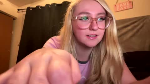 vanillapuddingpie online show from 01.05.25