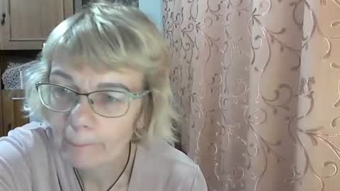 Vanillaxcreamy online show from 12.15.24