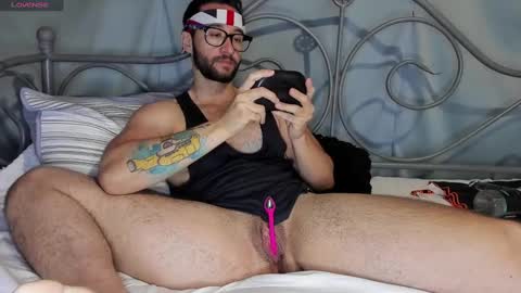 Van online show from 10.20.25