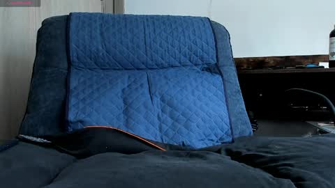 Van online show from 03.31.26