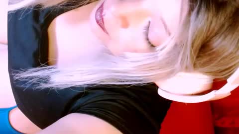 free  follow me online show from 04.21.26