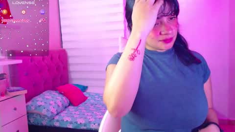 Vanesa online show from 12.20.24