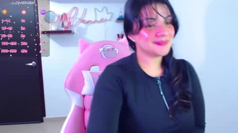 Vanesa online show from 02.04.25