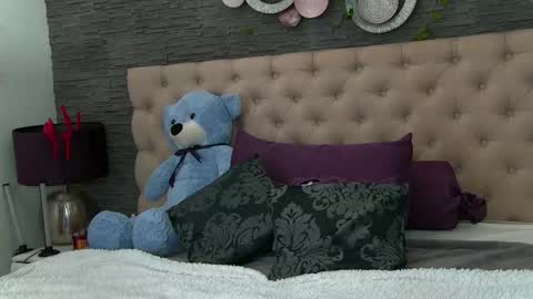 Vanessa online show from 01.18.26