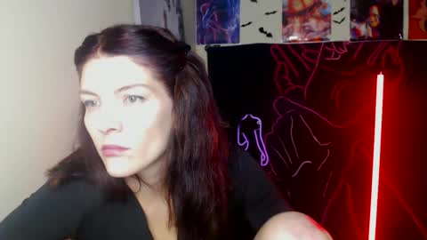 Vanessa online show from 11.22.25