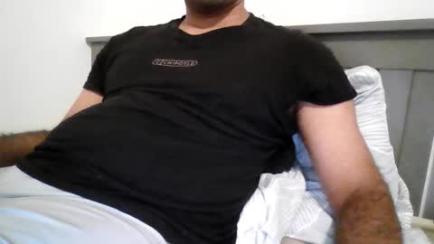 kerala mallu boy online show from 11.20.25