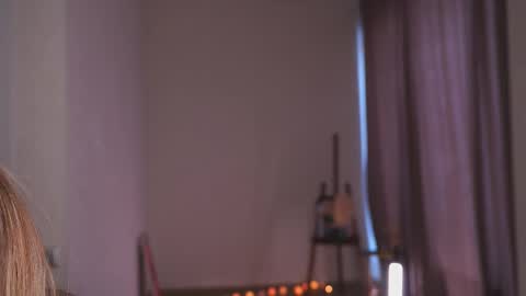 Snapshot of variety_moments chatting on 02.28.25 Heeeeey Im Hanna the art of tease online show from 02.28.25