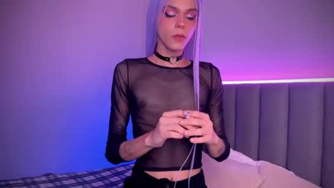  Varya Ferreira - independent model  online show from 12.14.24