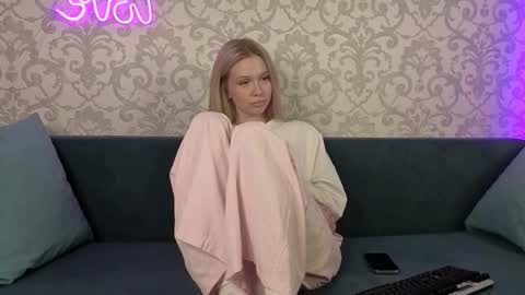 Snapshot of vasilisagoddess chatting on 10.26.25 Vasilisa or just Vasya online show from 10.26.25