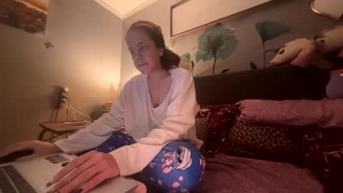 Snapshot of vaua089 chatting on 11.03.25 vaua089 online show from 11.03.25