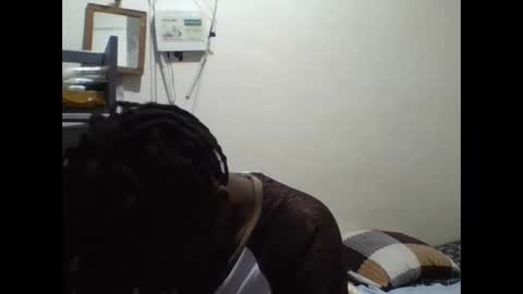 Snapshot of vee_tommy chatting on 05.03.26 Vee tommy online show from 05.03.26