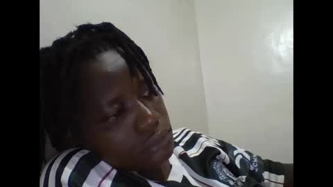 Snapshot of vee_tommy chatting on 05.06.26 Vee tommy online show from 05.06.26