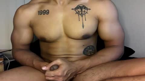 Vegas Love online show from 11.25.25