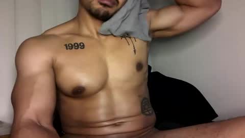 Vegas Love online show from 12.23.25