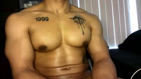 Vegas Love online show from 01.18.26