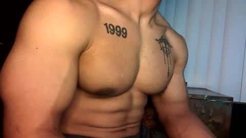 Vegas Love online show from 02.01.26