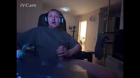 Snapshot of velikiibelyi17 chatting on 11.01.25 Deniel online show from 11.01.25