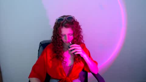 vellahott online show from 06.14.26