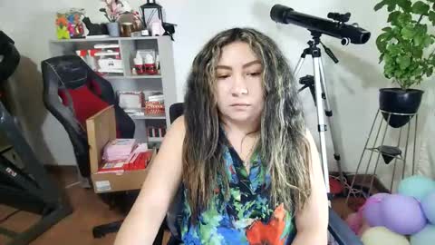 Snapshot of vellarossa chatting on 11.09.25 Im VelaI will be Christmas and New Year with my family December 22 to January 13 I will miss you guys. online show from 11.09.25