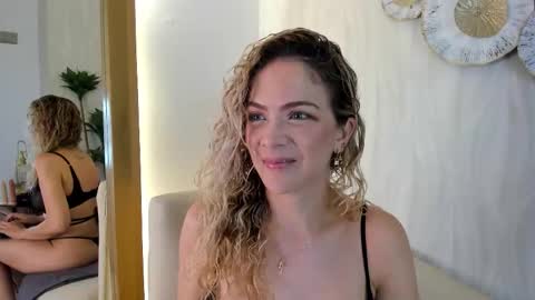 Velora online show from 11.18.25