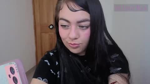 Snapshot of velournyx chatting on 04.24.26 VELOURNYX online show from 04.24.26