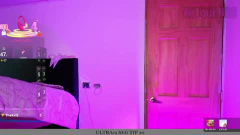 Snapshot of velournyx chatting on 04.30.26 VELOURNYX online show from 04.30.26