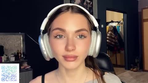 Nia online show from 03.19.26