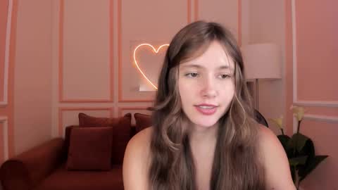 Snapshot of velvet_cherry chatting on 09.19.25 velvet_cherry online show from 09.19.25