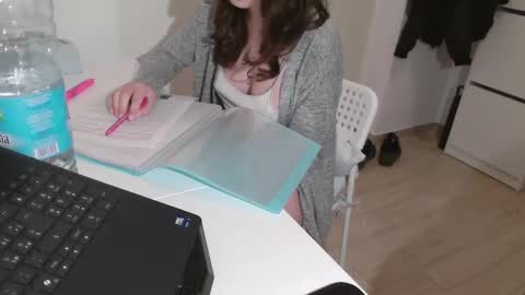 Snapshot of velvet_desiree chatting on 02.07.26 Velvet Desiree online show from 02.07.26