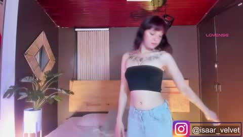 Snapshot of velvet_dreams_ chatting on 02.03.26 Isabella online show from 02.03.26