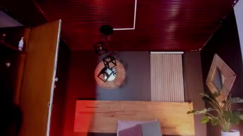 Snapshot of velvet_dreams_ chatting on 02.11.26 Isabella online show from 02.11.26