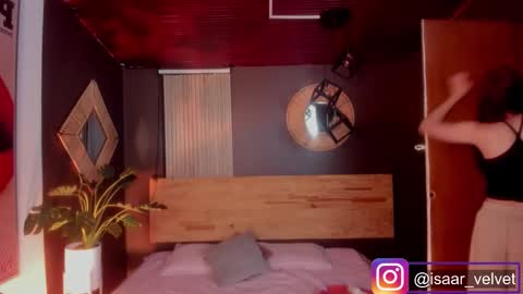 Snapshot of velvet_dreams_ chatting on 02.18.26 Isabella online show from 02.18.26