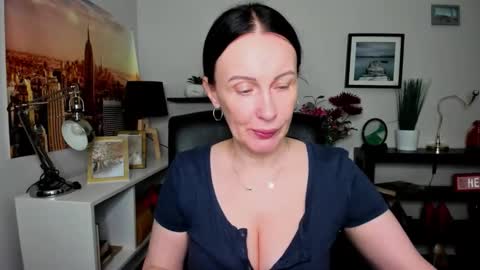 Jasmine online show from 09.17.25