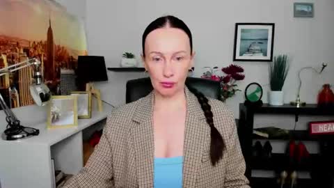 Jasmine online show from 09.19.25