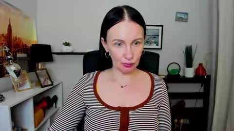 Jasmine online show from 10.14.25