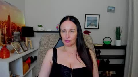 Jasmine online show from 10.24.25