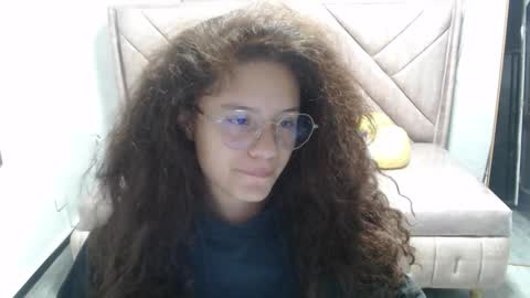 velvet_moon_v online show from 11.11.25