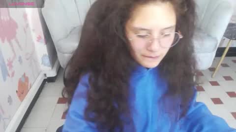 velvet_moon_v online show from 03.25.26