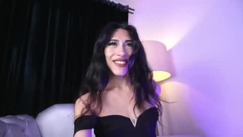 Velvet  online show from 04.22.26