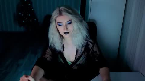 Violet online show from 01.17.26