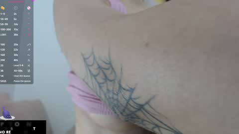 Snapshot of velvetcrystal chatting on 01.14.25 Crystal PVT OPEN online show from 01.14.25