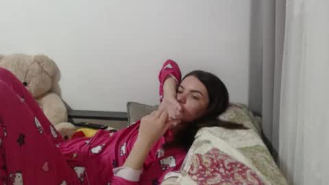 velvetmoon123 online show from 11.28.25