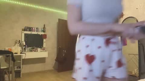 M i l a n a online show from 03.04.26