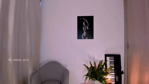 JulietaIndependent Model  venus azul online show from 10.16.25