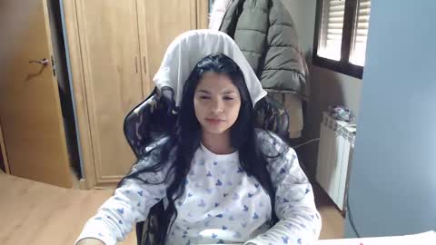 Venus independent model online show from 02.13.25