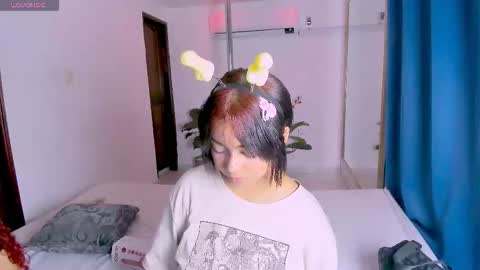 venus_velvet online show from 09.15.25