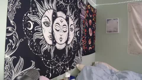 Snapshot of venusastar chatting on 09.12.25 Miss Venus online show from 09.12.25