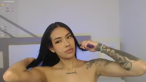 Venus Evans online show from 01.07.25