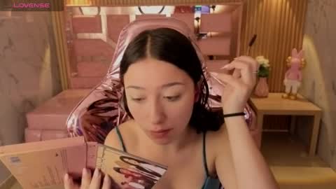 venuss online show from 04.09.26