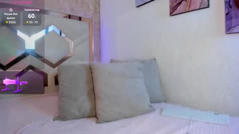  Venuss  online show from 12.01.25